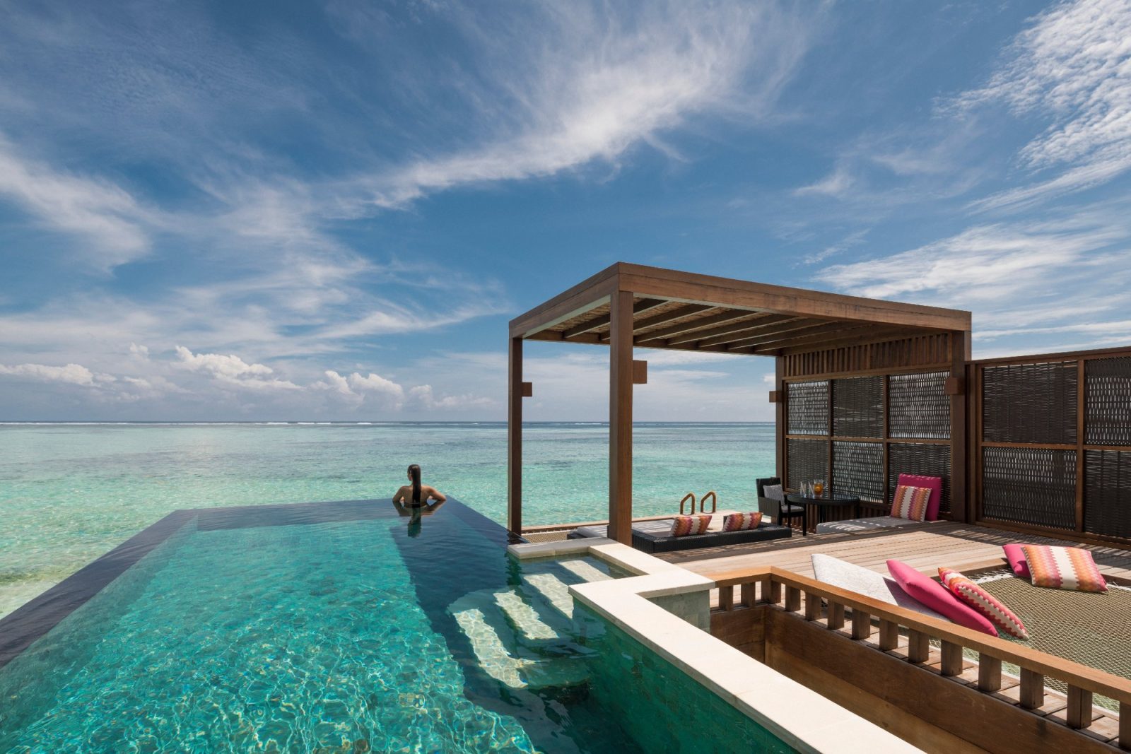 4 seasons resort maldives at kuda huraa