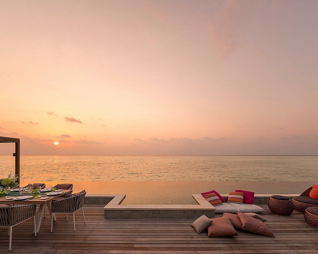 4 seasons resort maldives at kuda huraa