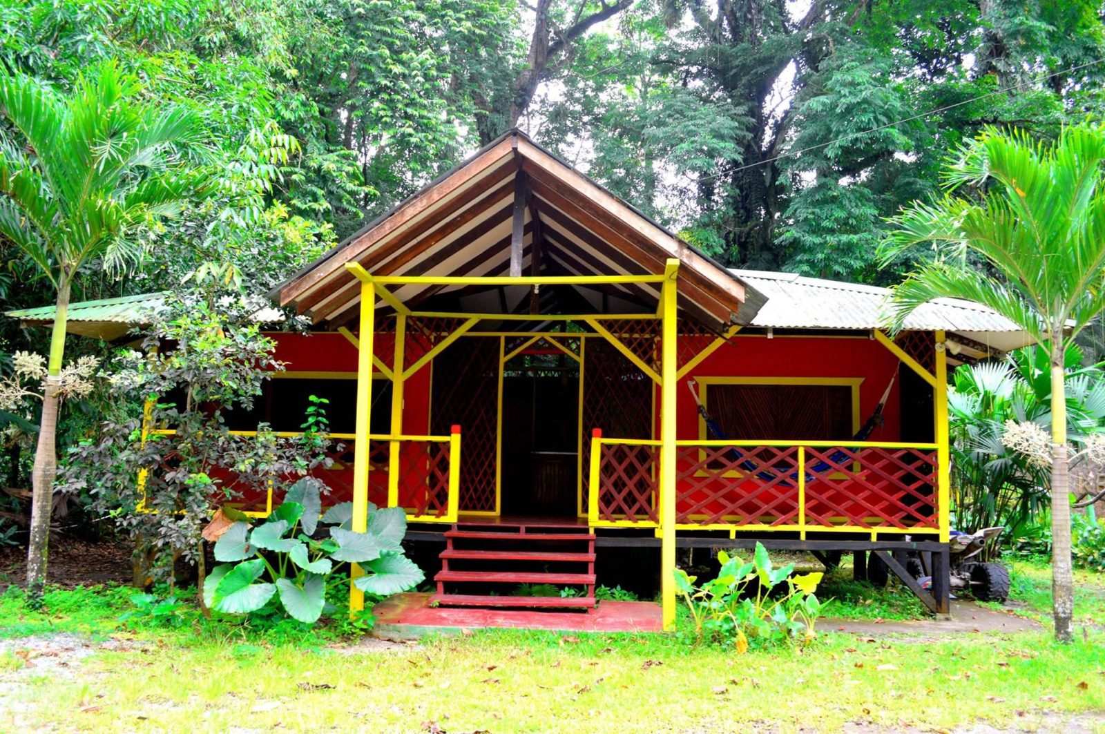 yare hotel puerto viejo