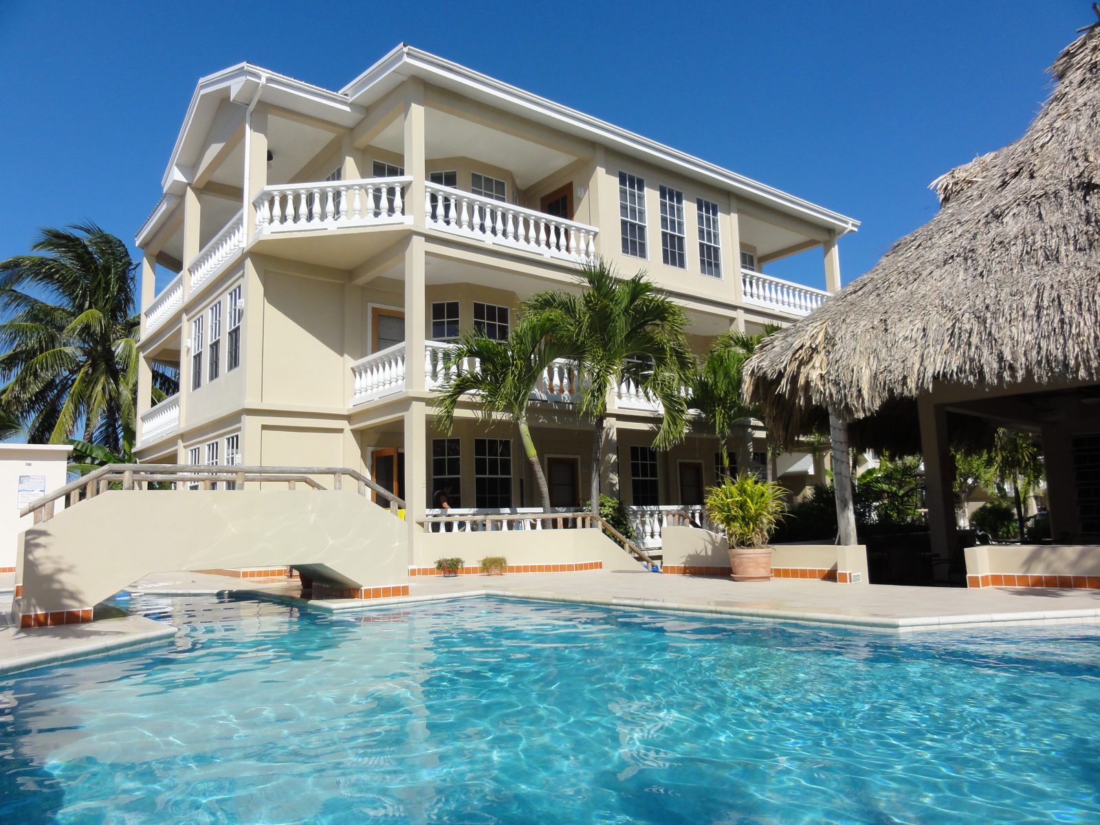 iguana reef hotel caye caulker