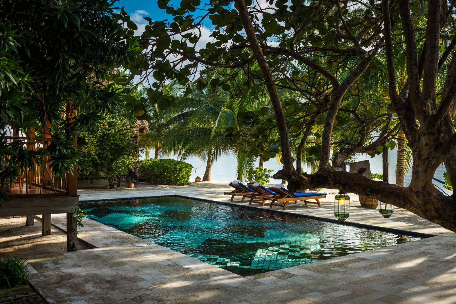 turtle inn belize
