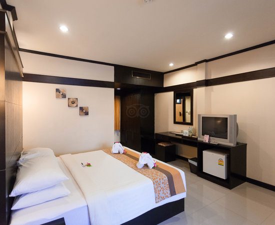 Horizon Patong Beach Resort & Spa