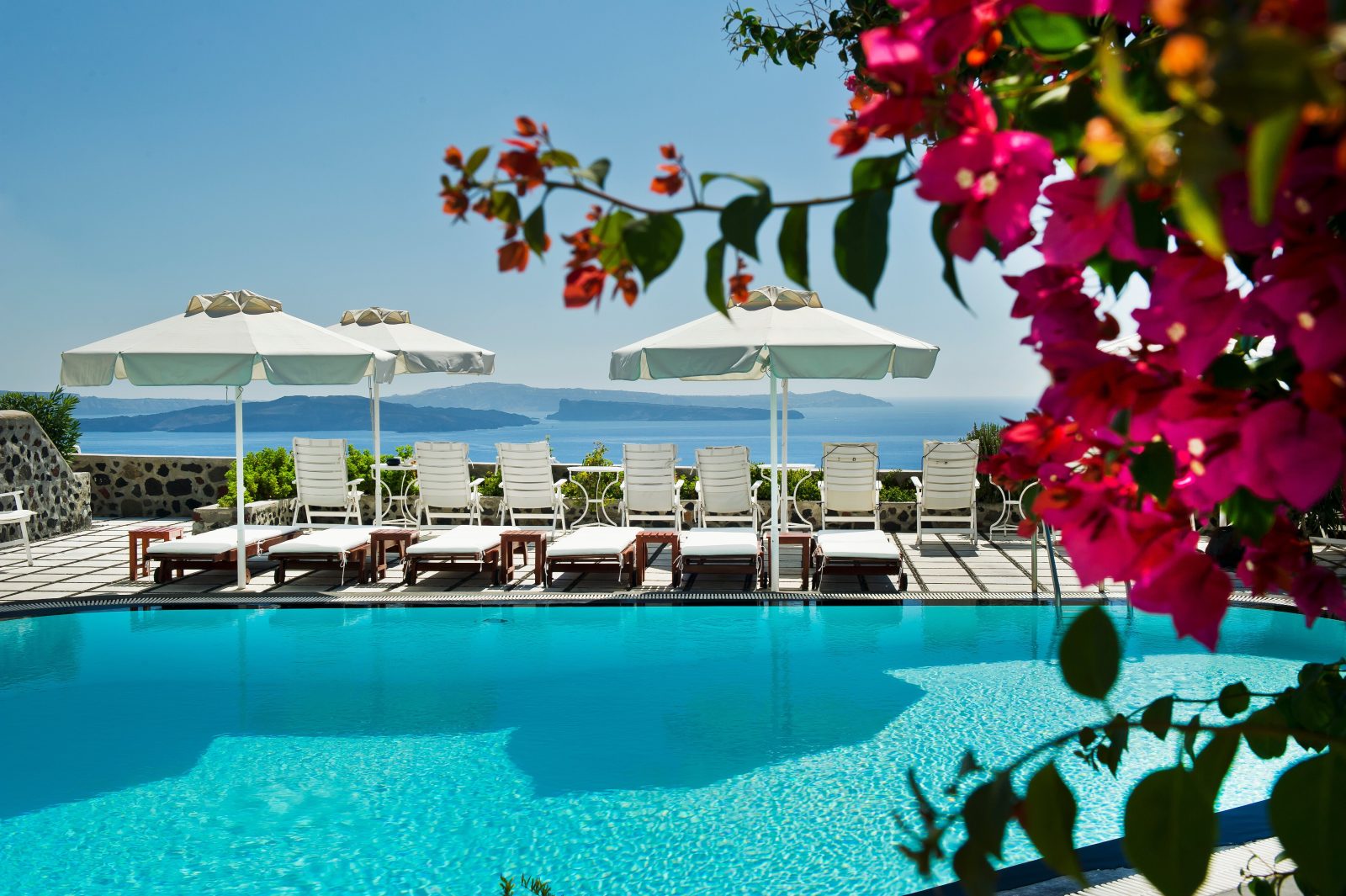 nikos hotel oia