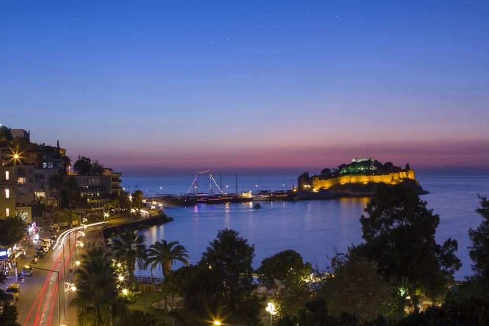 liman hotel kusadasi