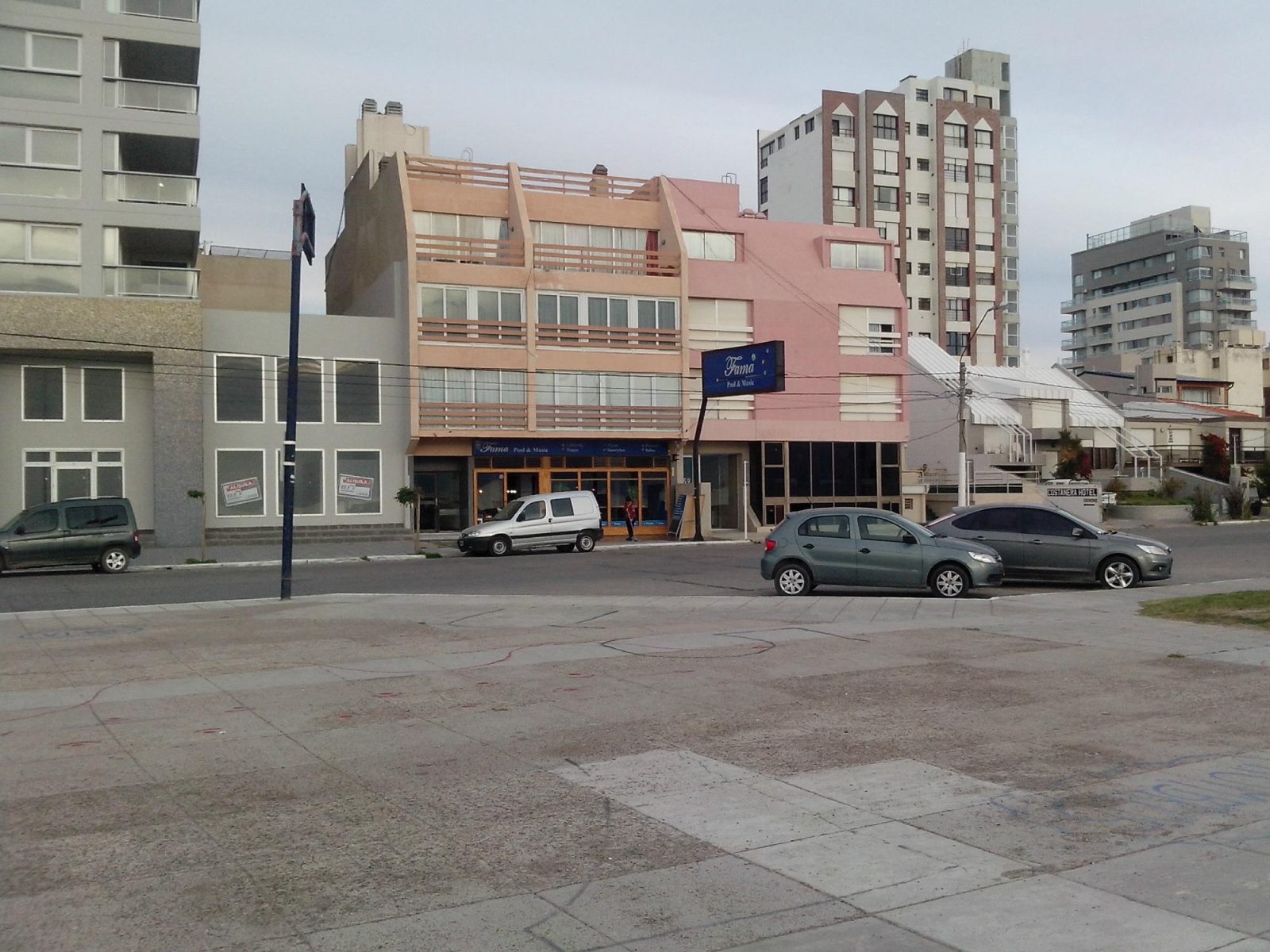 costanera hotel puerto madryn
