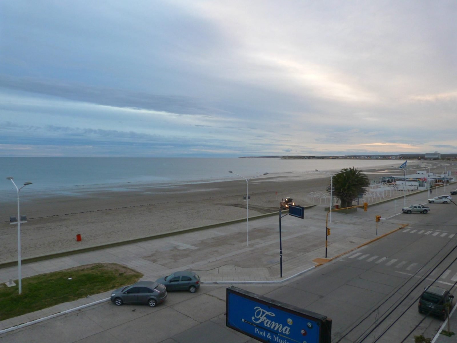 costanera hotel puerto madryn