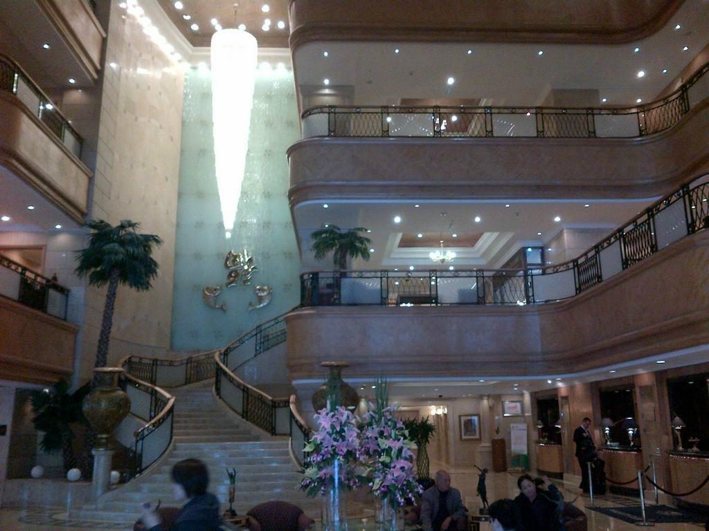 qingdao crowne plaza