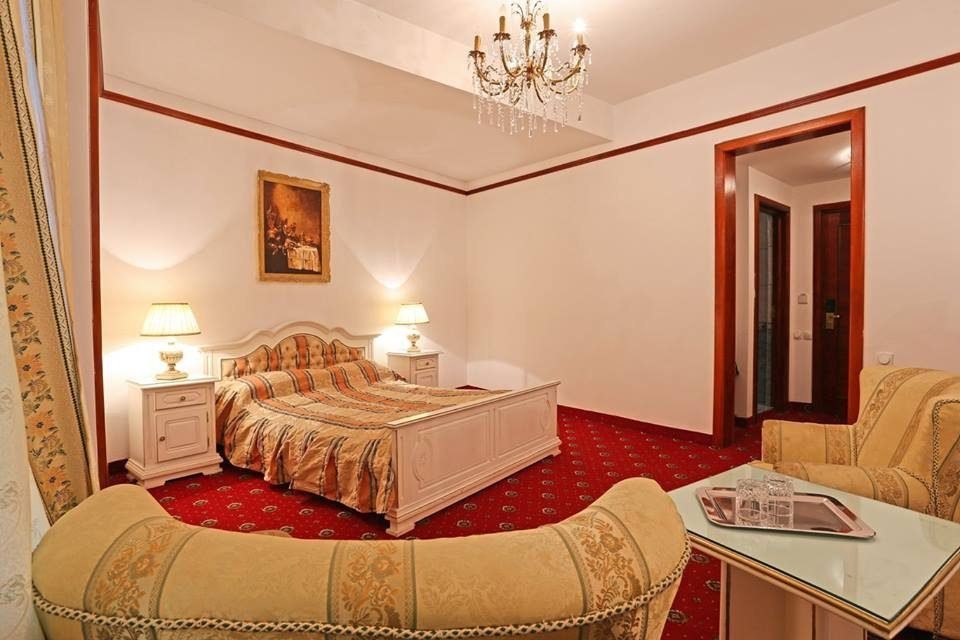 Hotel Imparatul Romanilor
