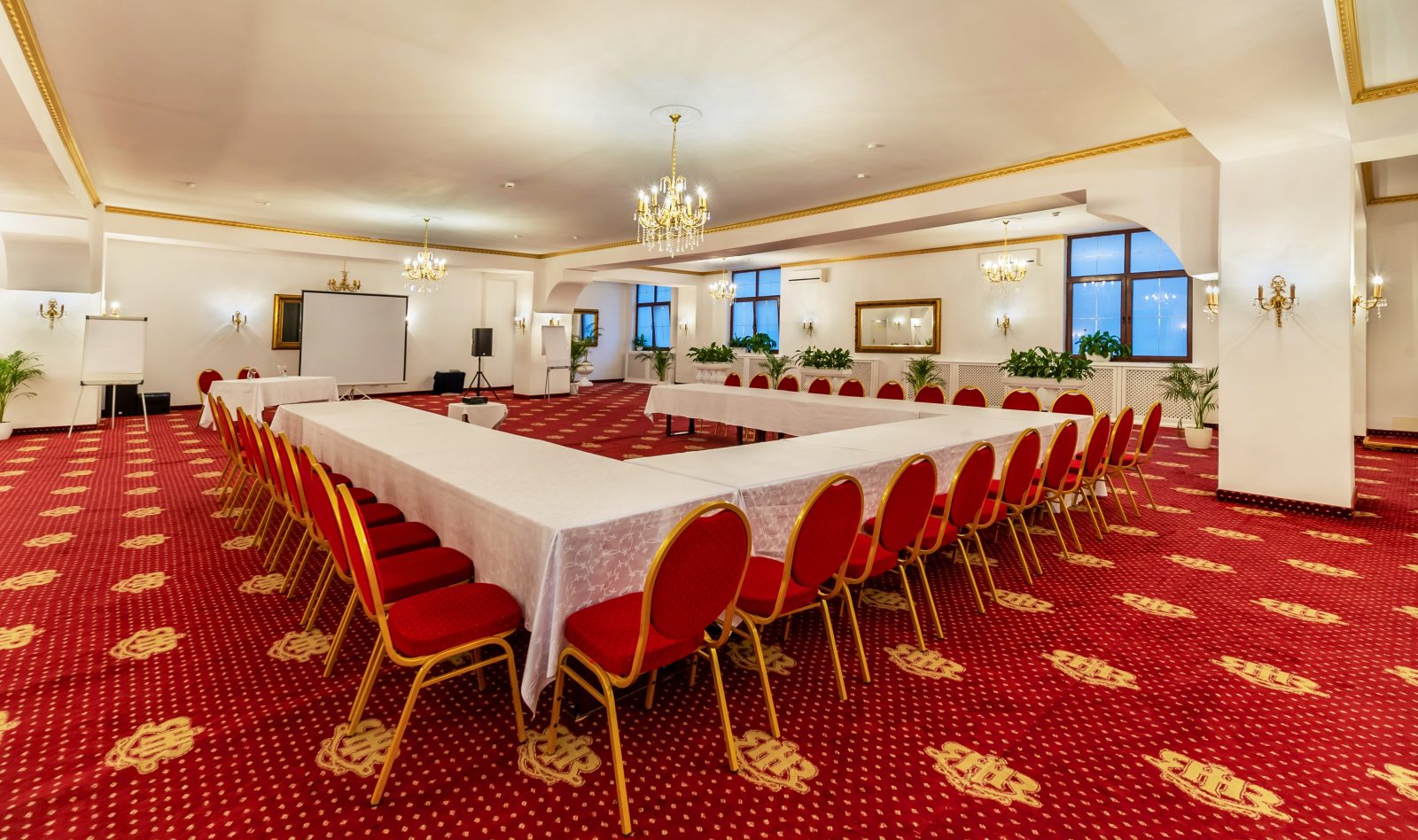 Hotel Imparatul Romanilor