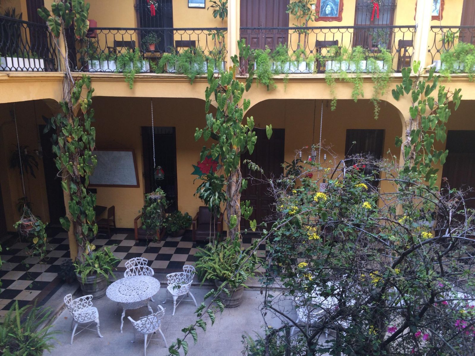 Hotel Spring
