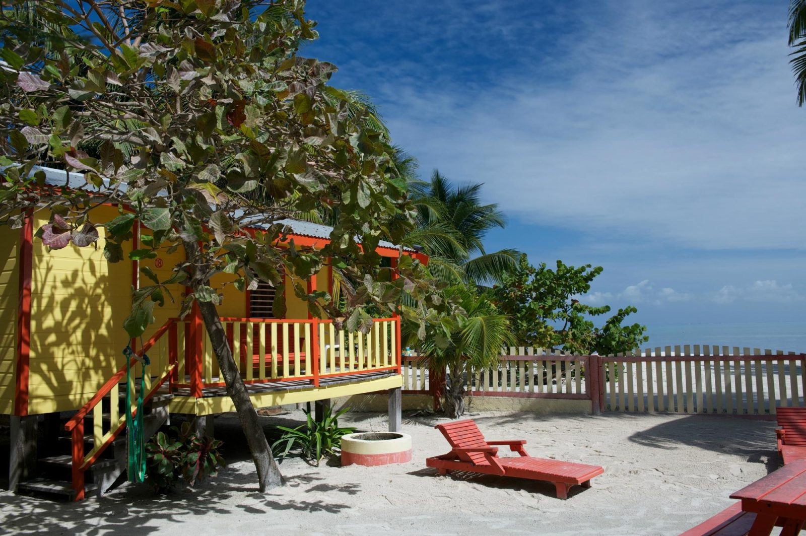 tropics hotel caye caulker