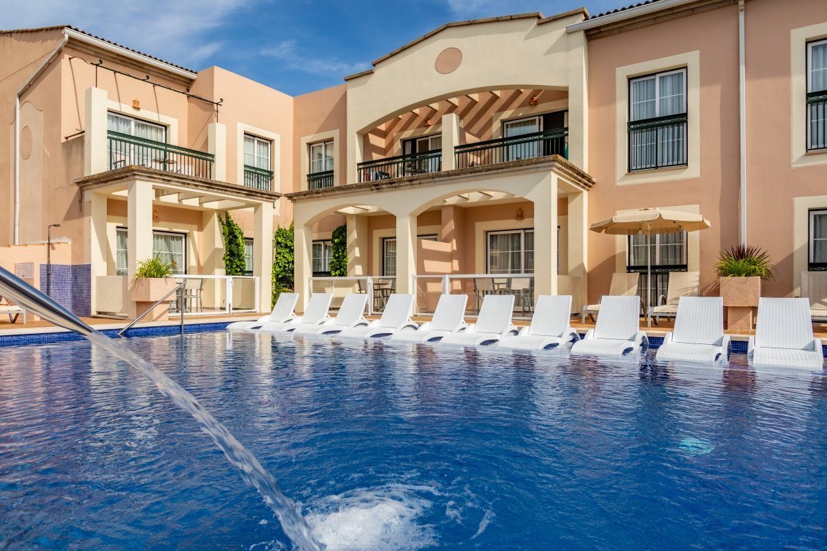 viva menorca apartments