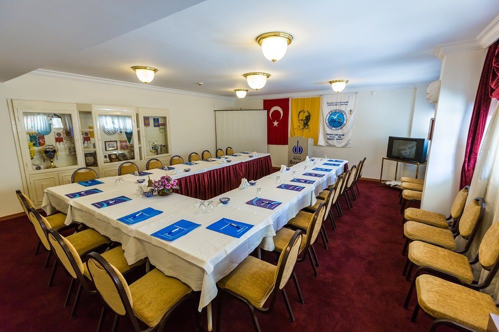 Derici Hotel