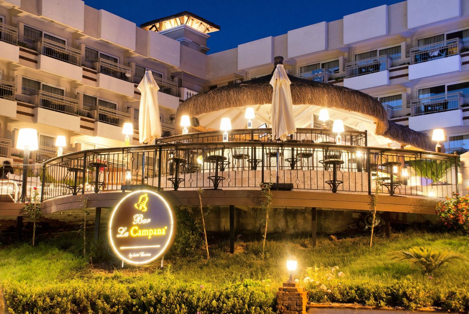 Hotel Carina