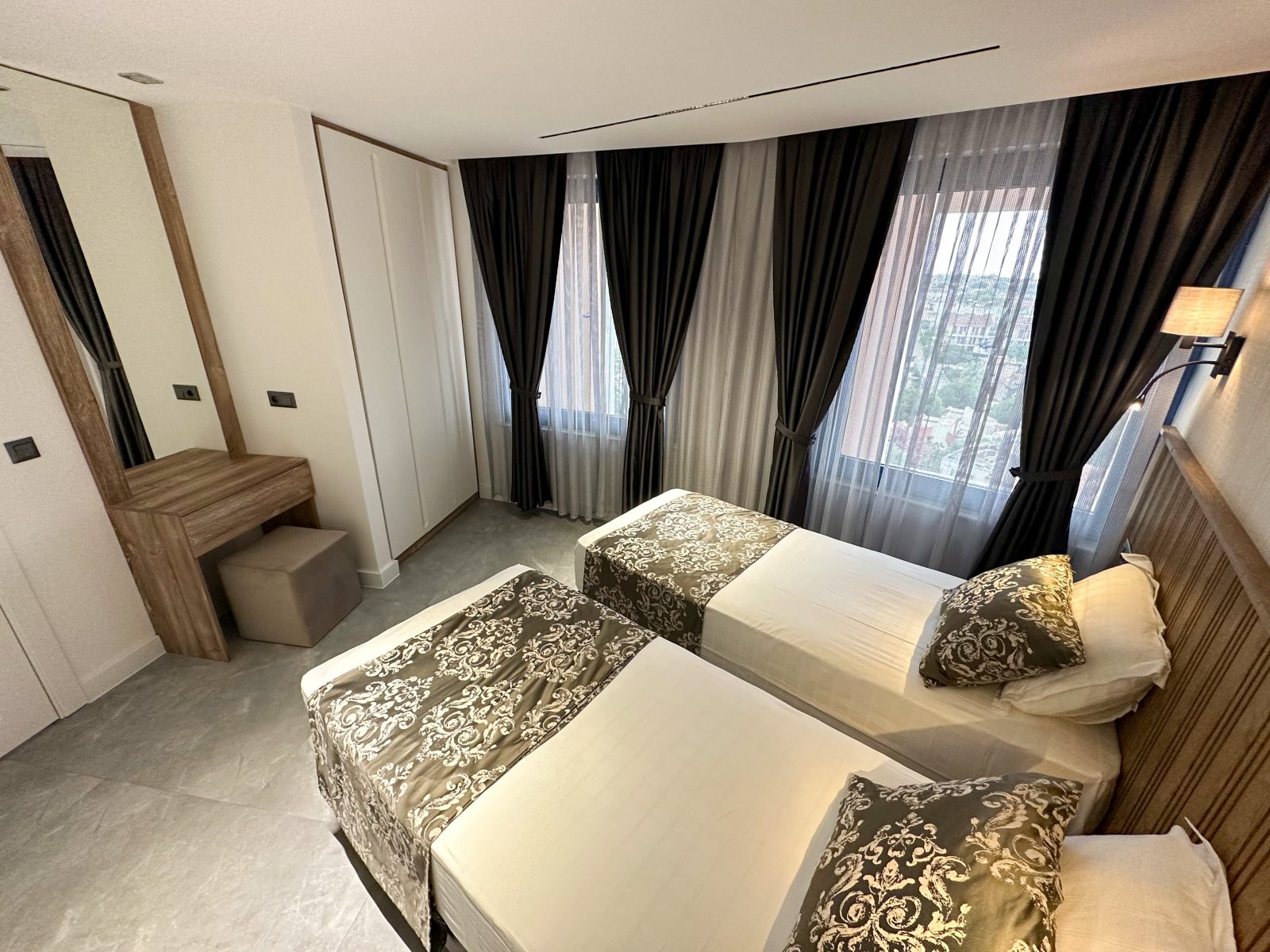 Happy Apart Hotel