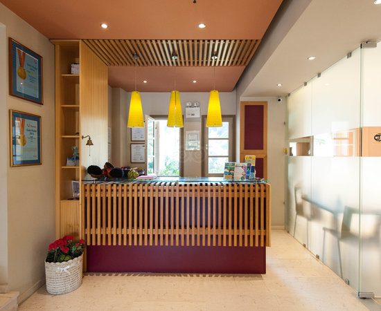 astoria hotel skiathos