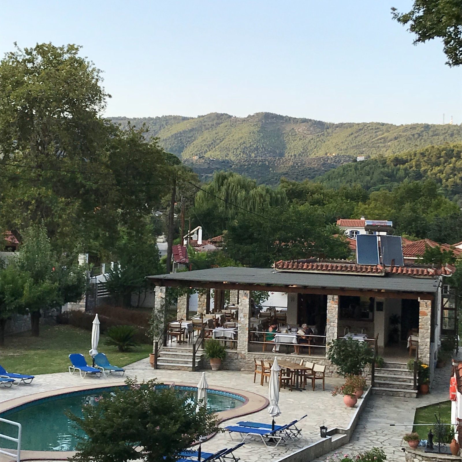 apartments skiathos