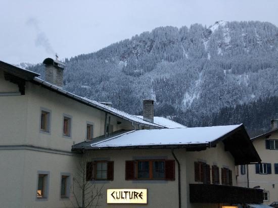 Tyrol Hotel