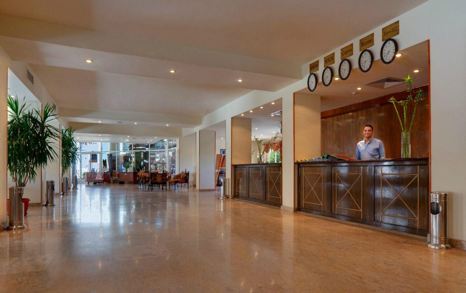Yaro Fantazia Hotel