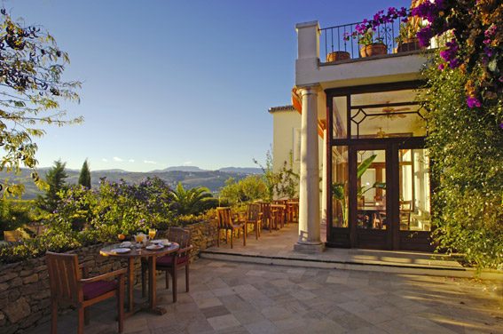 la fuente de higuera hotel