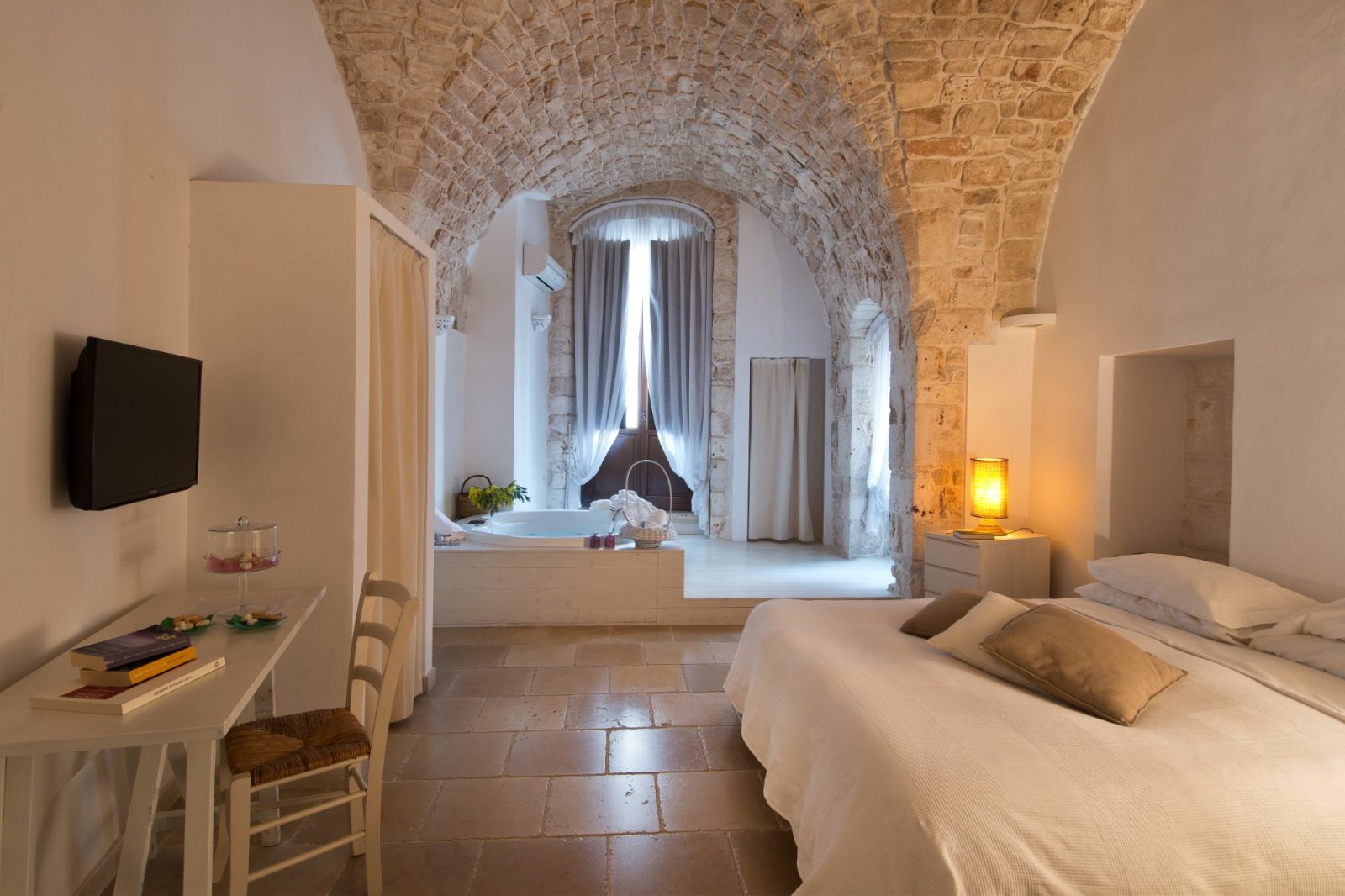 corte altavilla hotel conversano