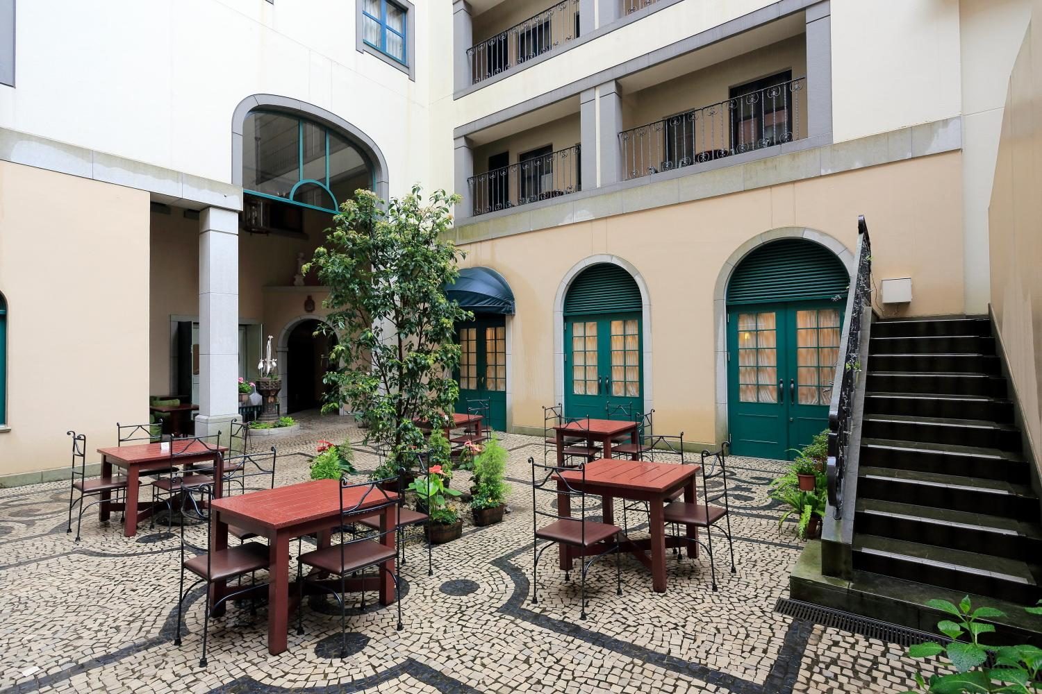 monterey hotel nagasaki