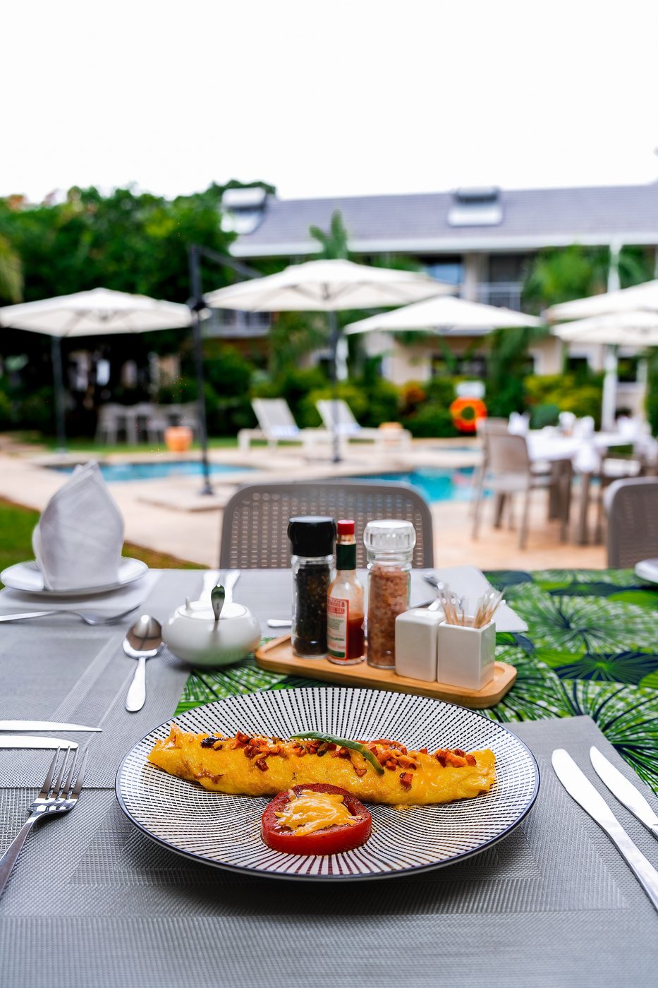 Victoria Falls Oasis Hotel
