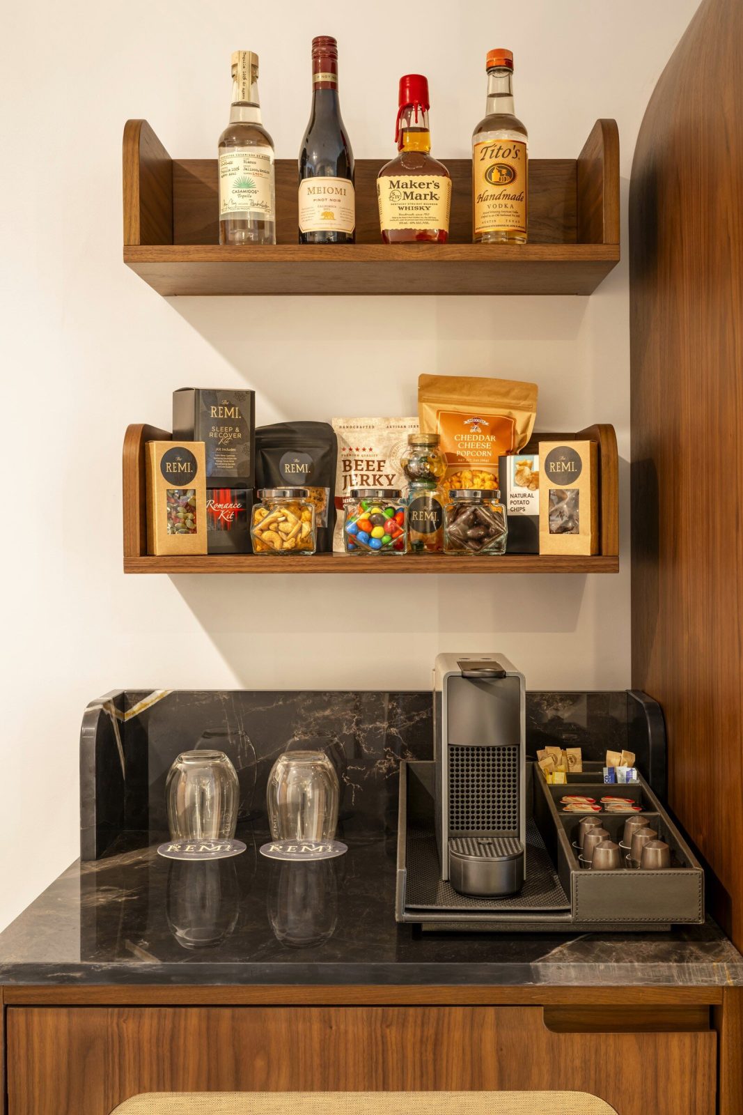 The REMI., Scottsdale, Autograph Collection
