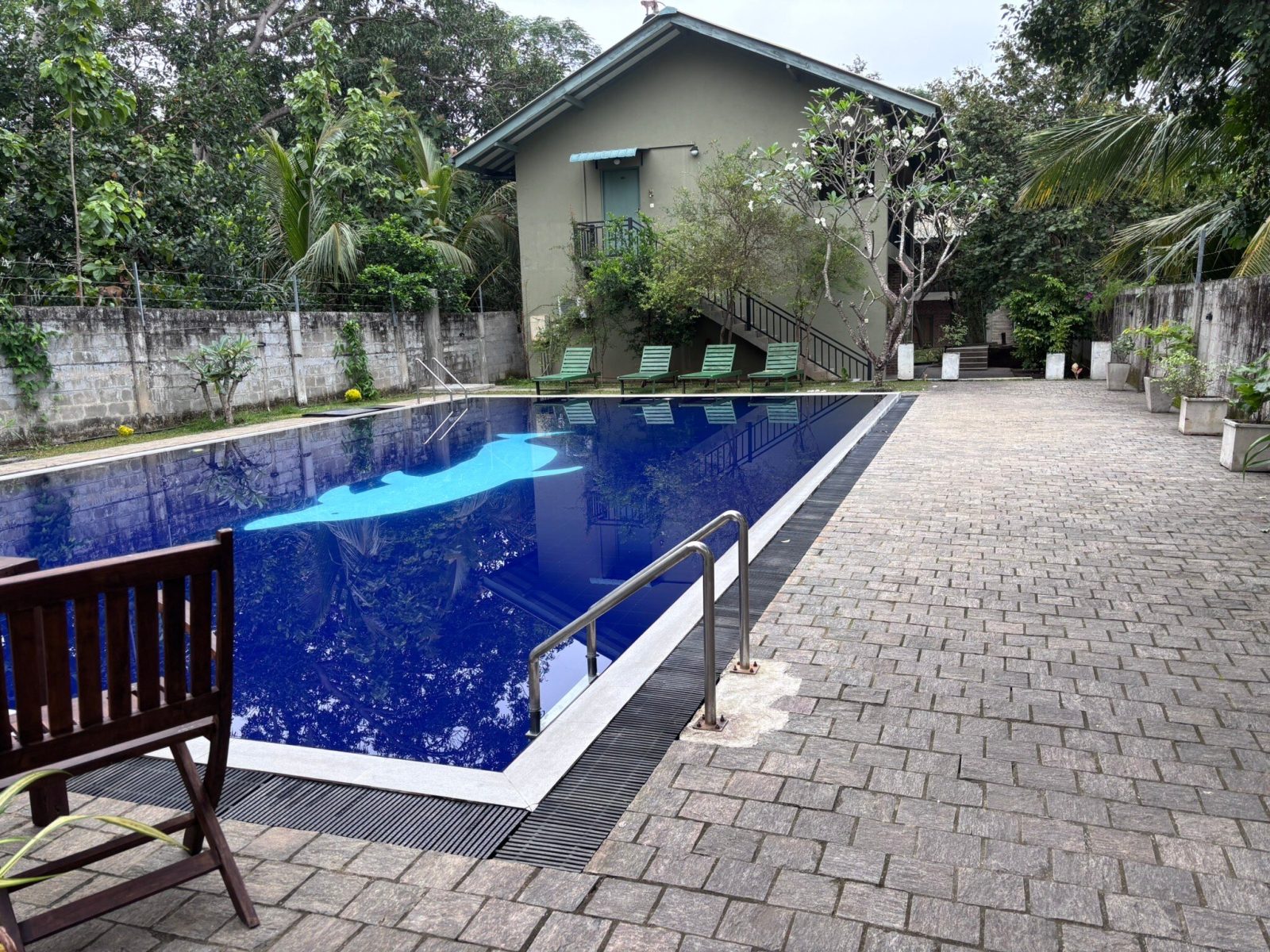 Moi Dambulla By DBI