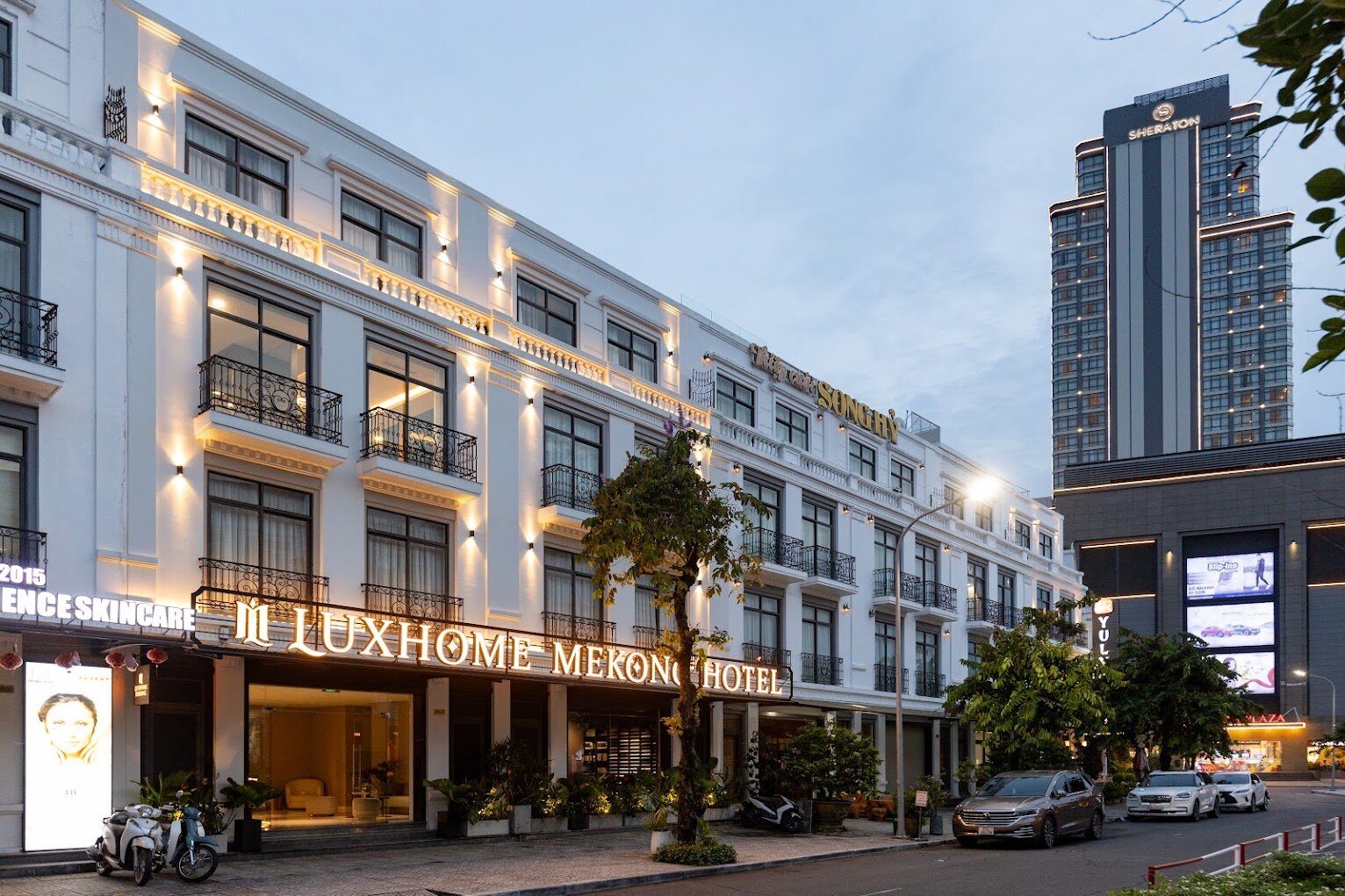 Luxhome Mekong Hotel Can Tho