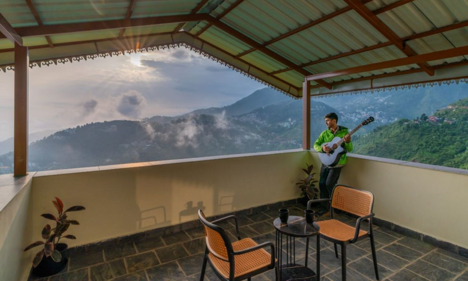 The Hosteller Dharamshala Mountain Escape