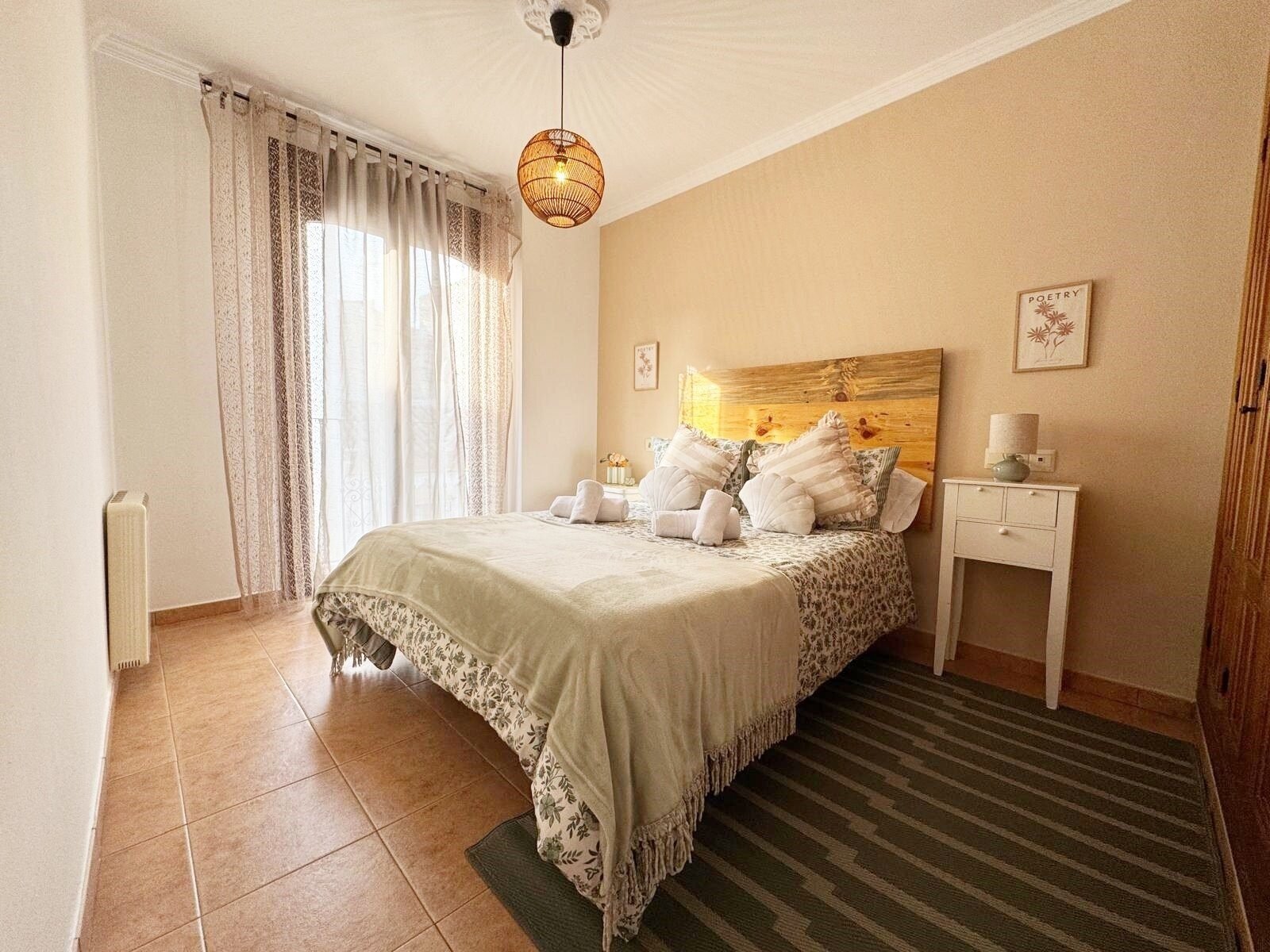 Ronda Suites A&N