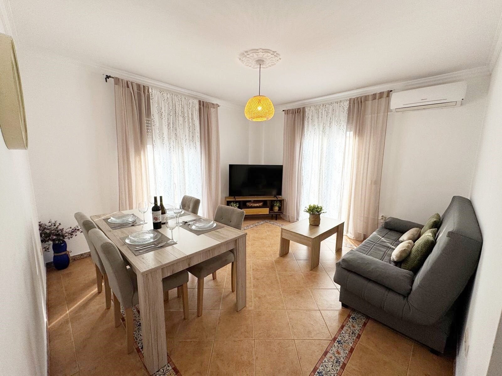 Ronda Suites A&N