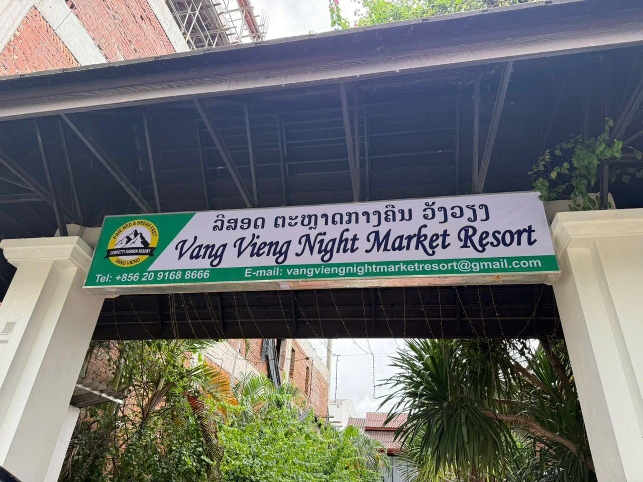 Vang Vieng Night Market Resort