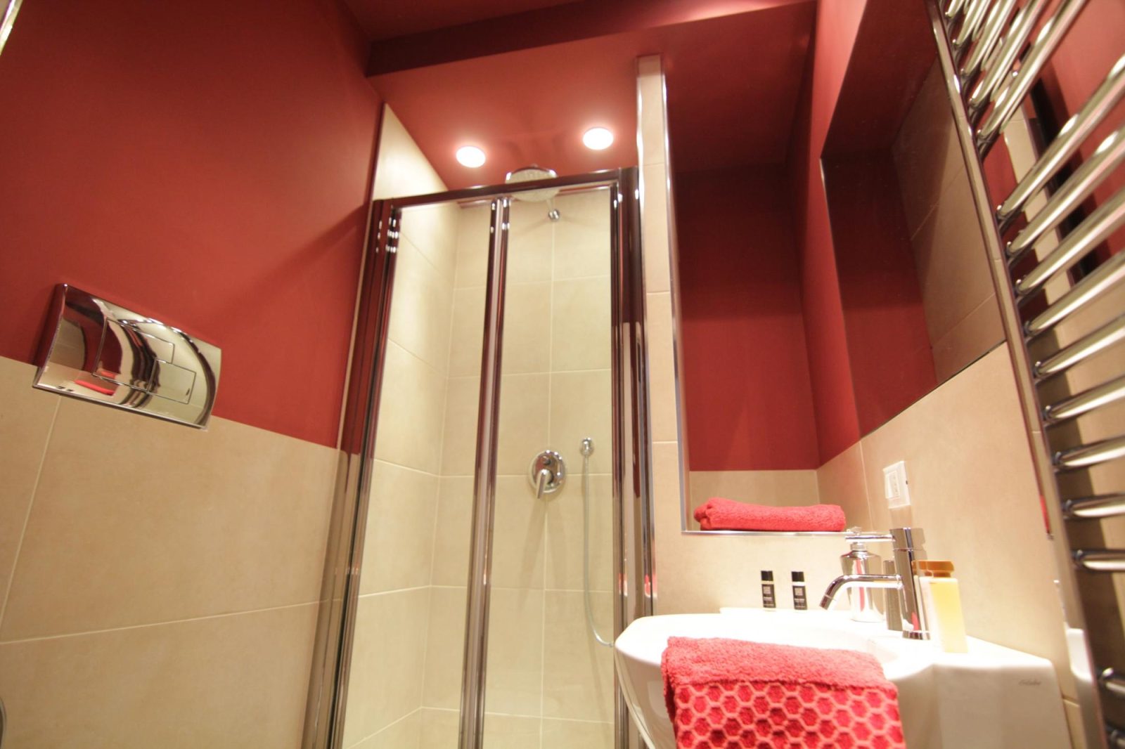 120 Rodionoff Rooms & Breakfast