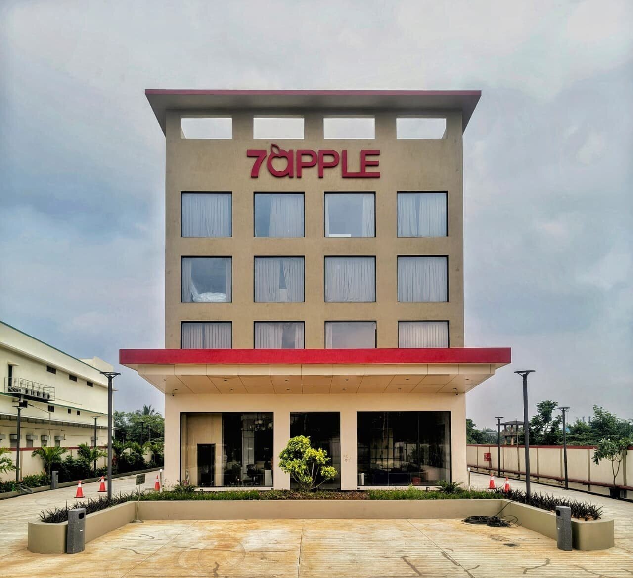 7 Apple Hotel Visakhapatnam