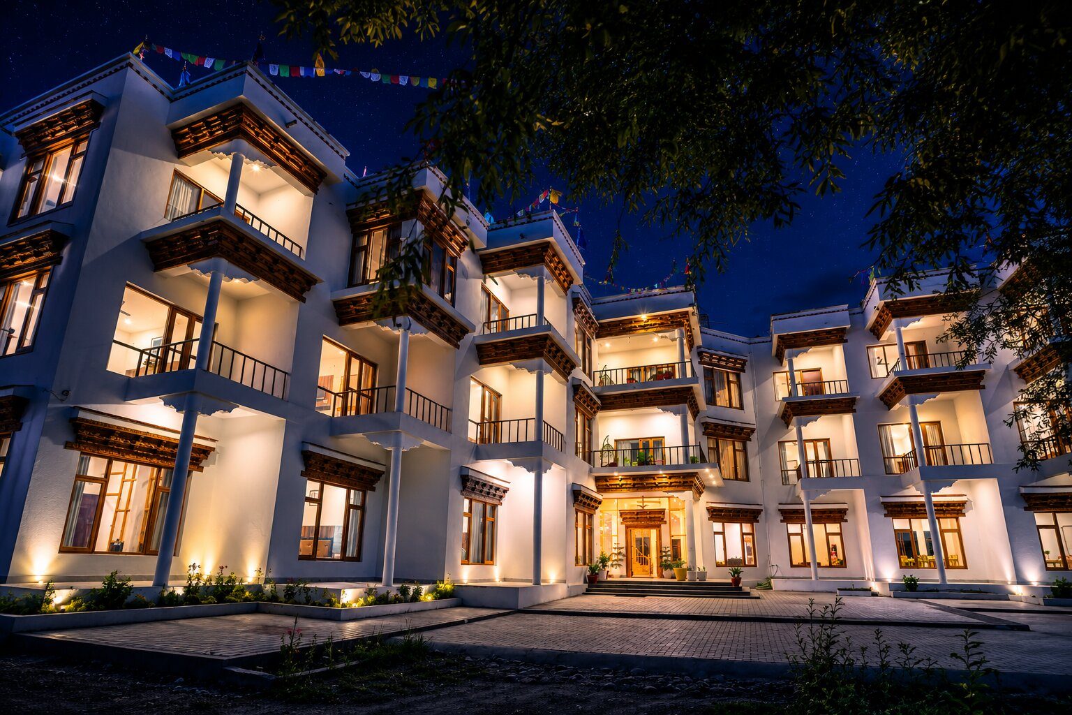 Indus Serenity Retreat - Balcony Rooms - Offbeat Leh Stay
