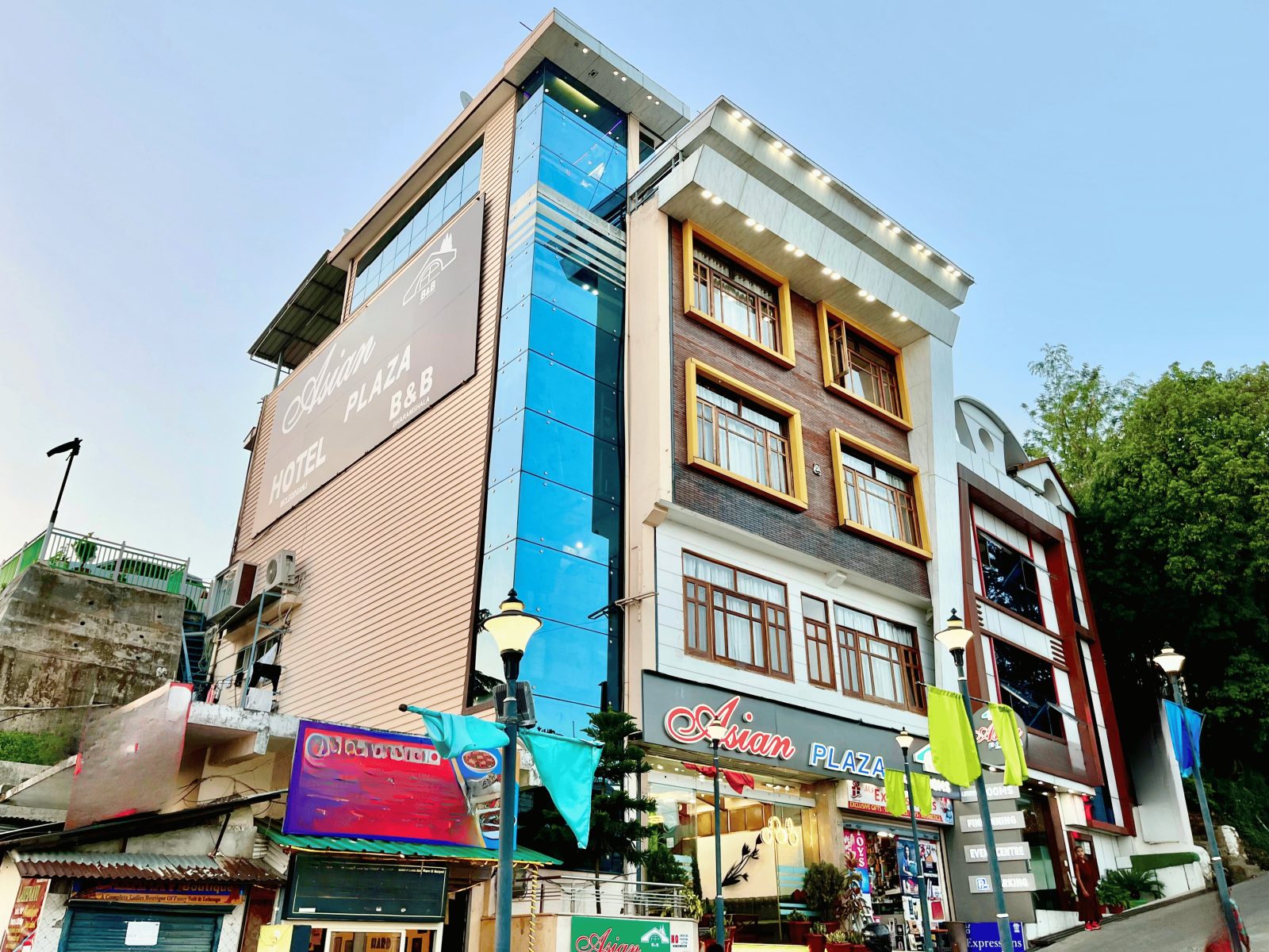 Hotel Asian Plaza Dharamshala