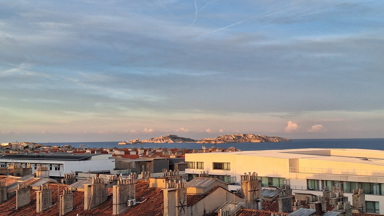 Ruby Lilou Hotel Marseille by IHG