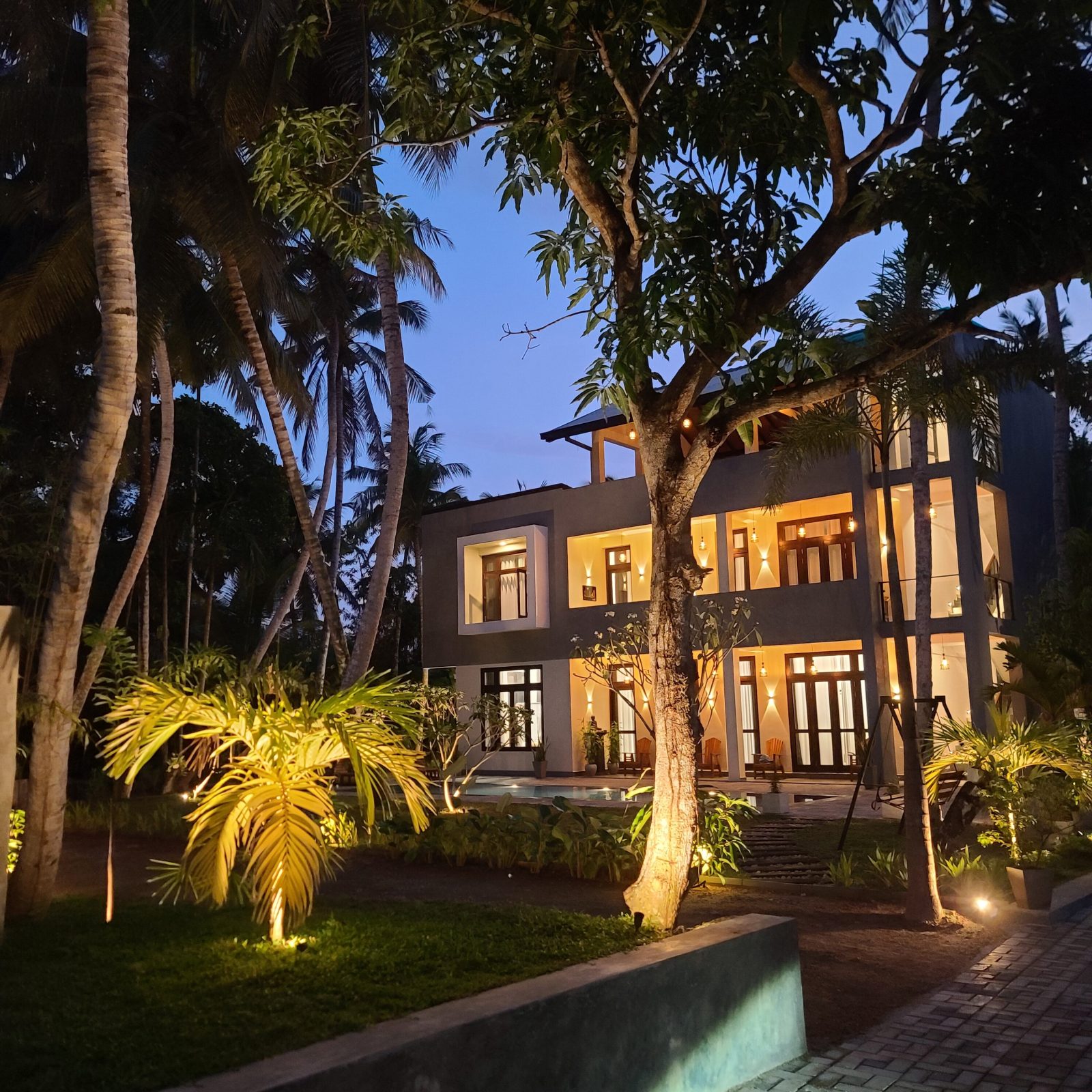 Golden palm villa unawatuna