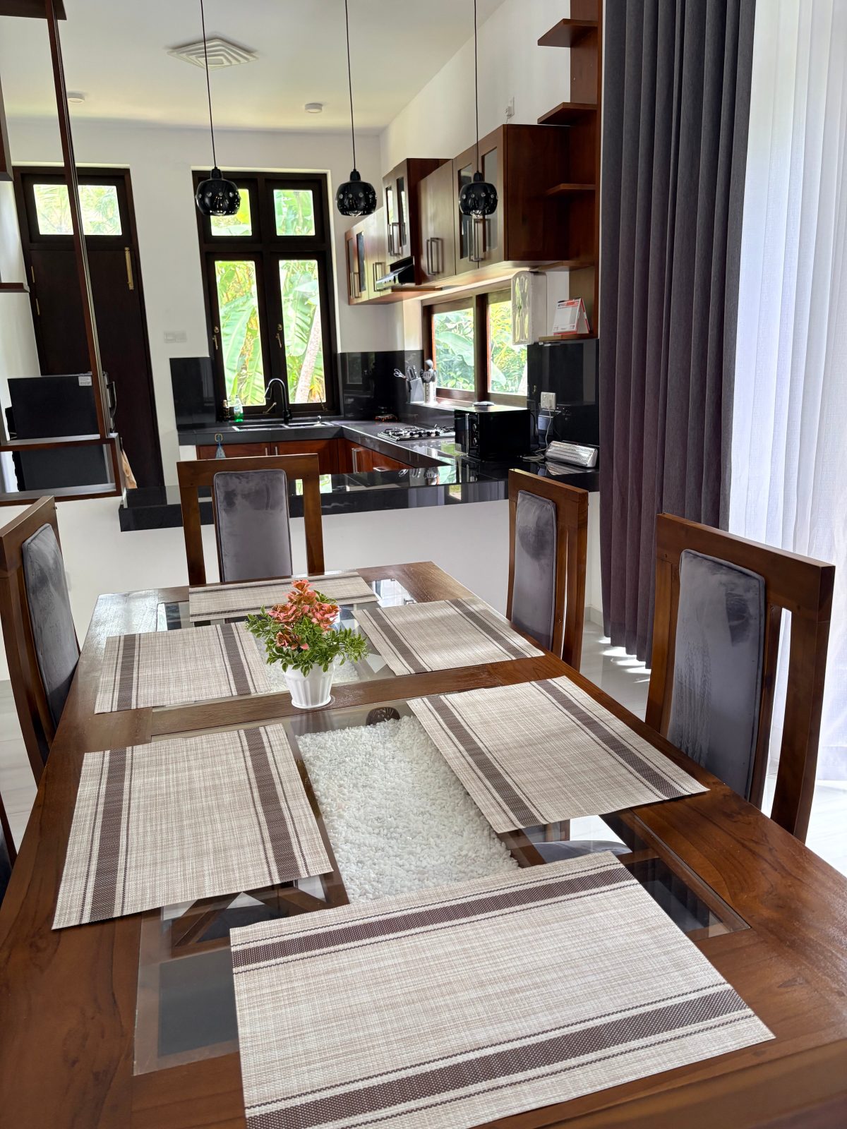 Golden palm villa unawatuna