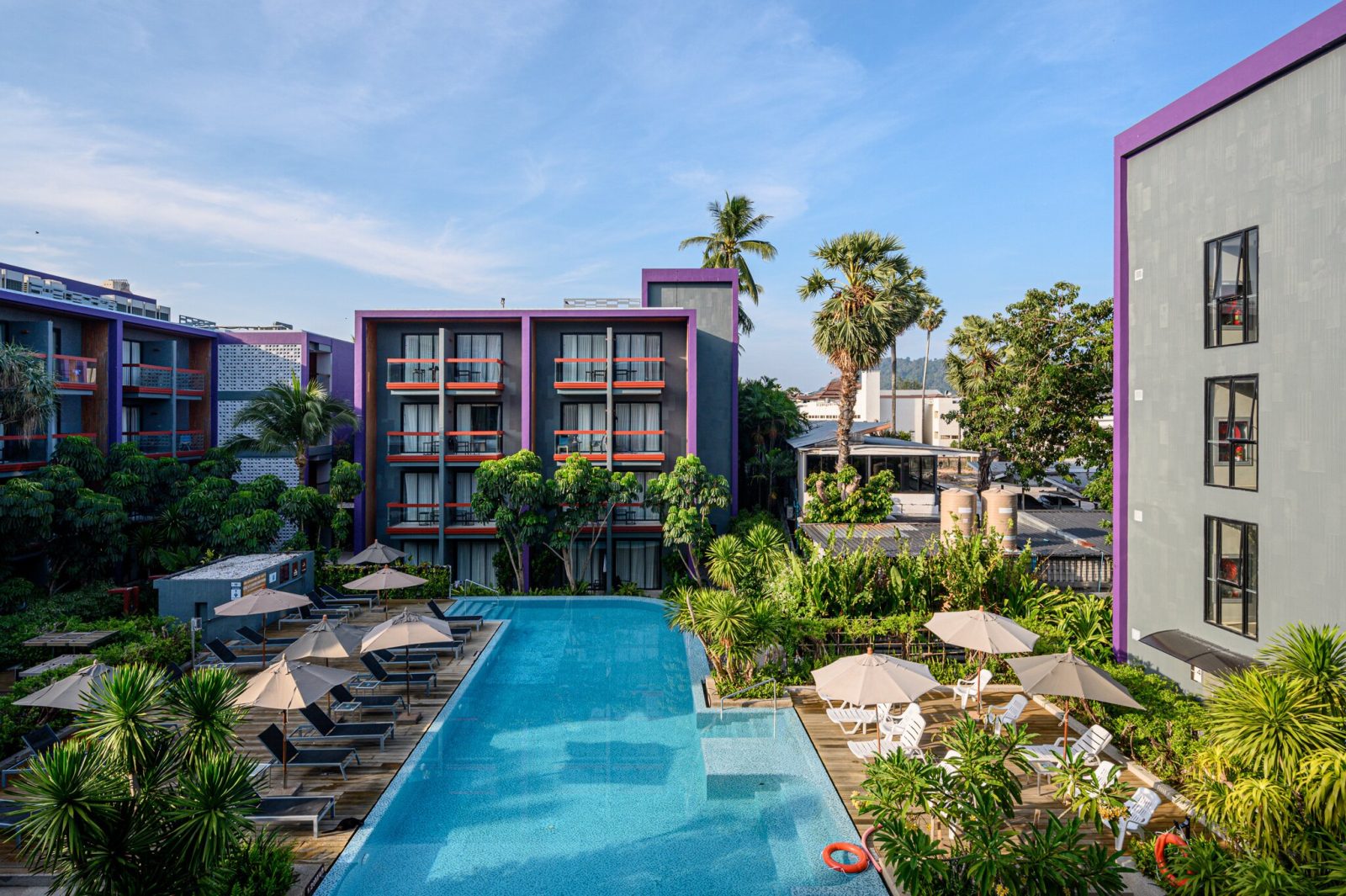 Holiday Inn Express Phuket Patong Beach Central By IHG
