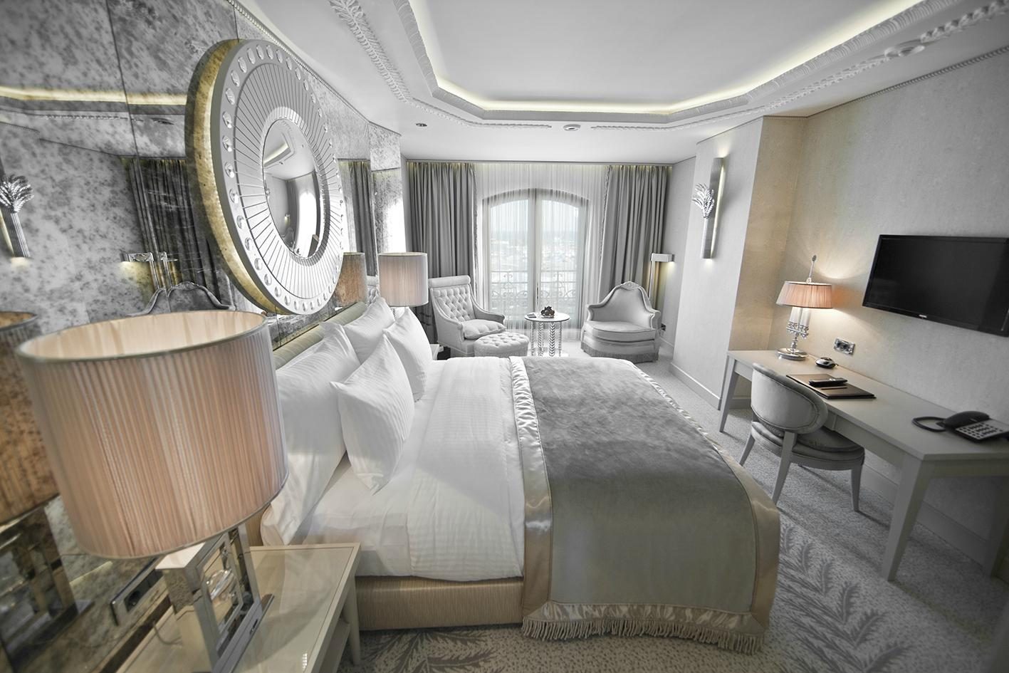 Wyndham Grand Istanbul Kalamis Marina Hotel
