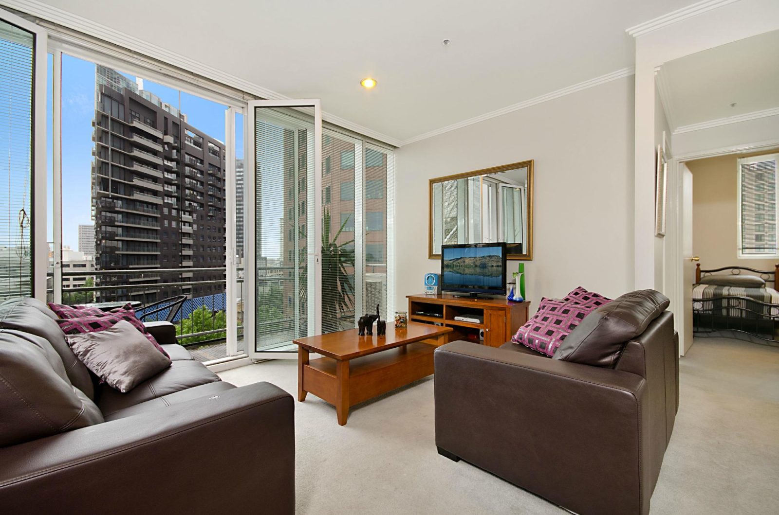 28 Southgate Apartments Melbourne