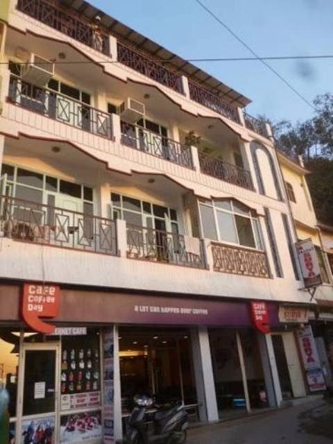 Hotel Surya laxmanjhula rishikesh