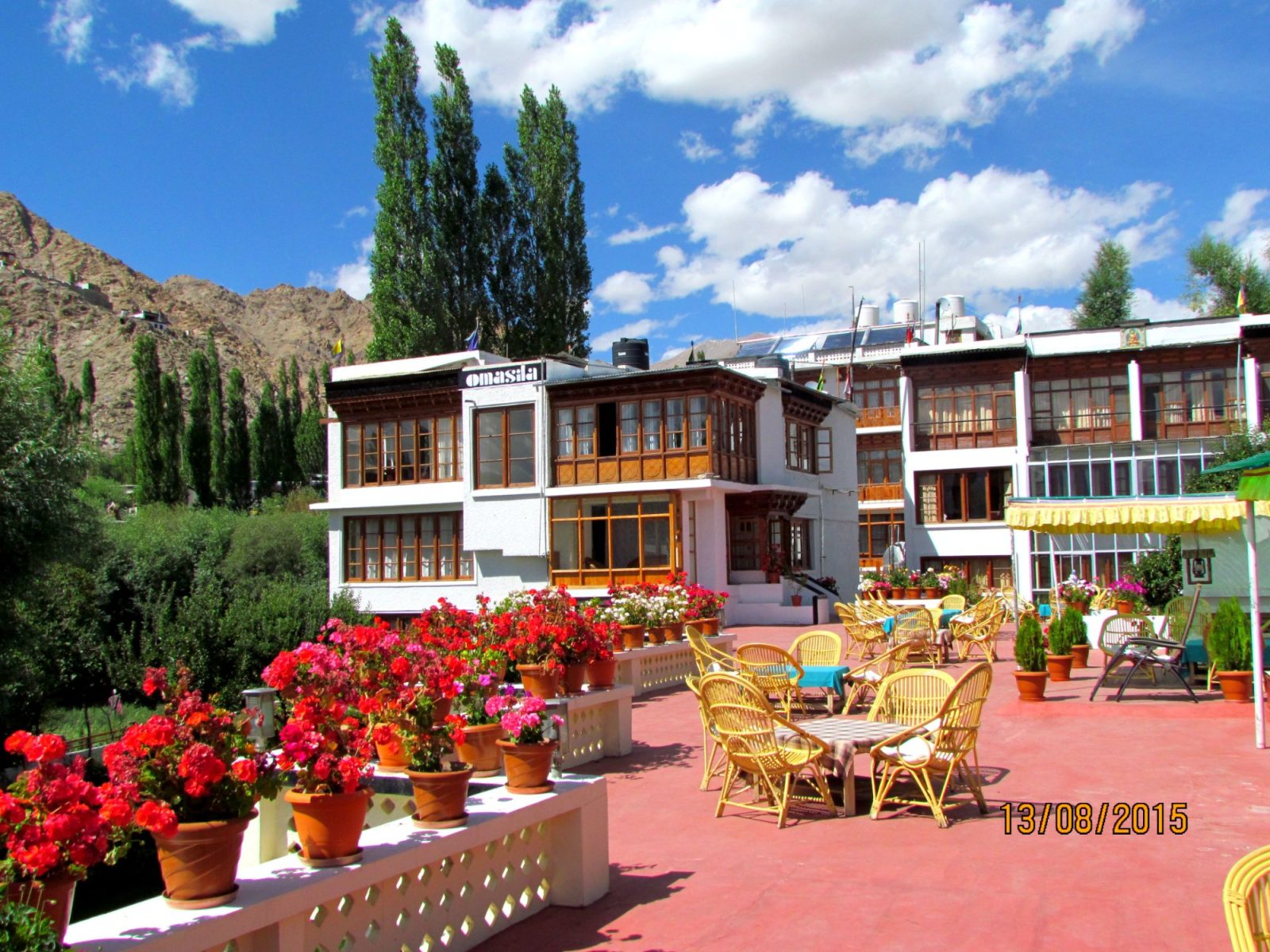 omasila hotel leh