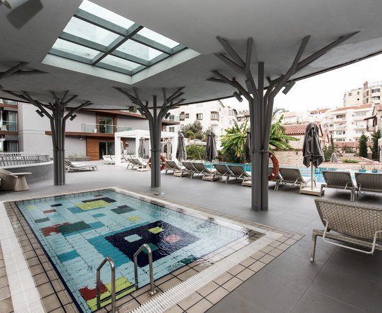 DoubleTree by Hilton Hotel Kusadasi