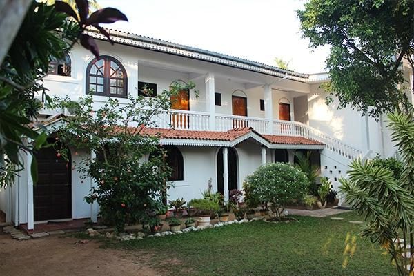 Hideaway Hikkaduwa