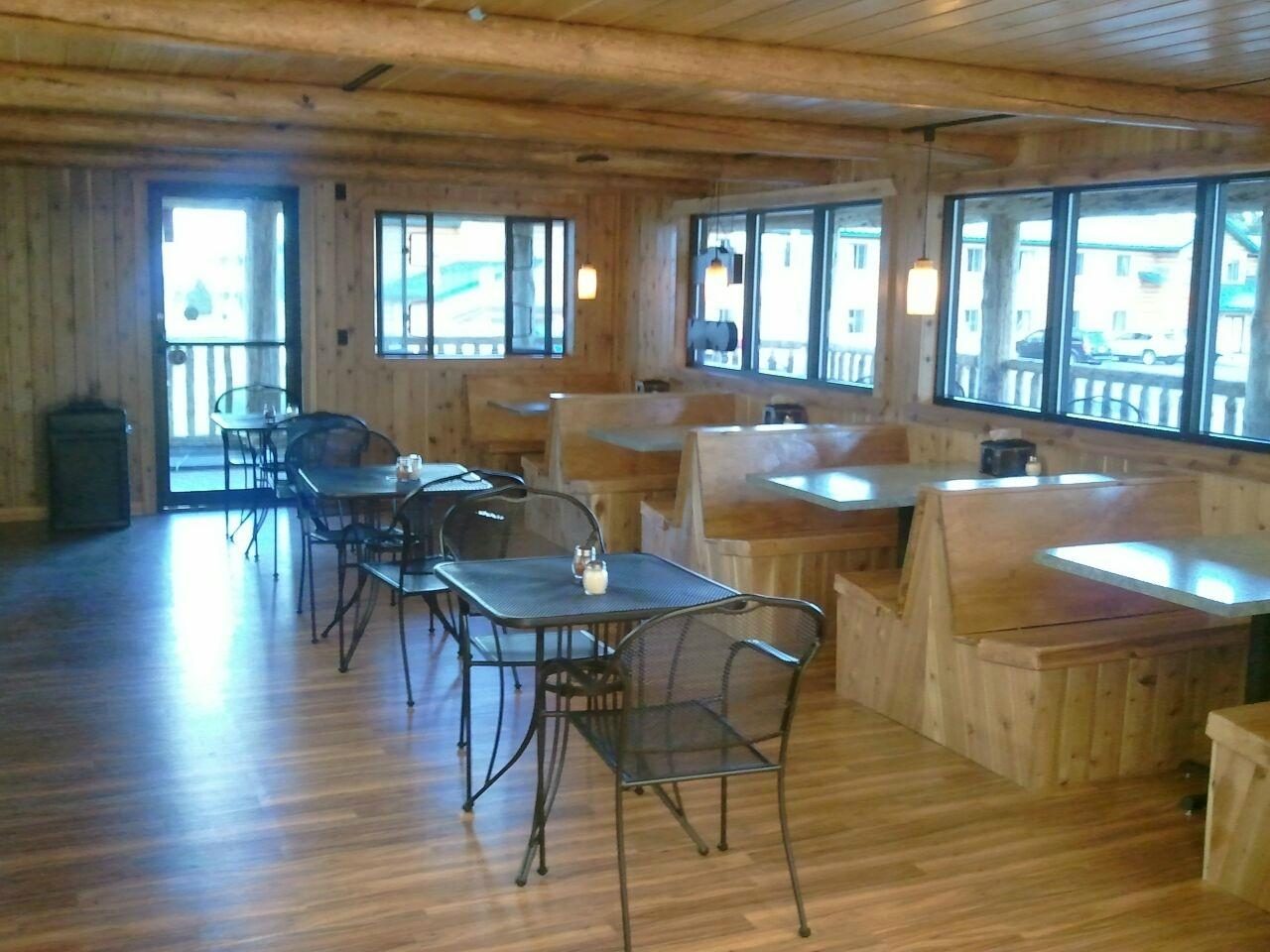 Yellowstone Park Mountainside Koa Journey