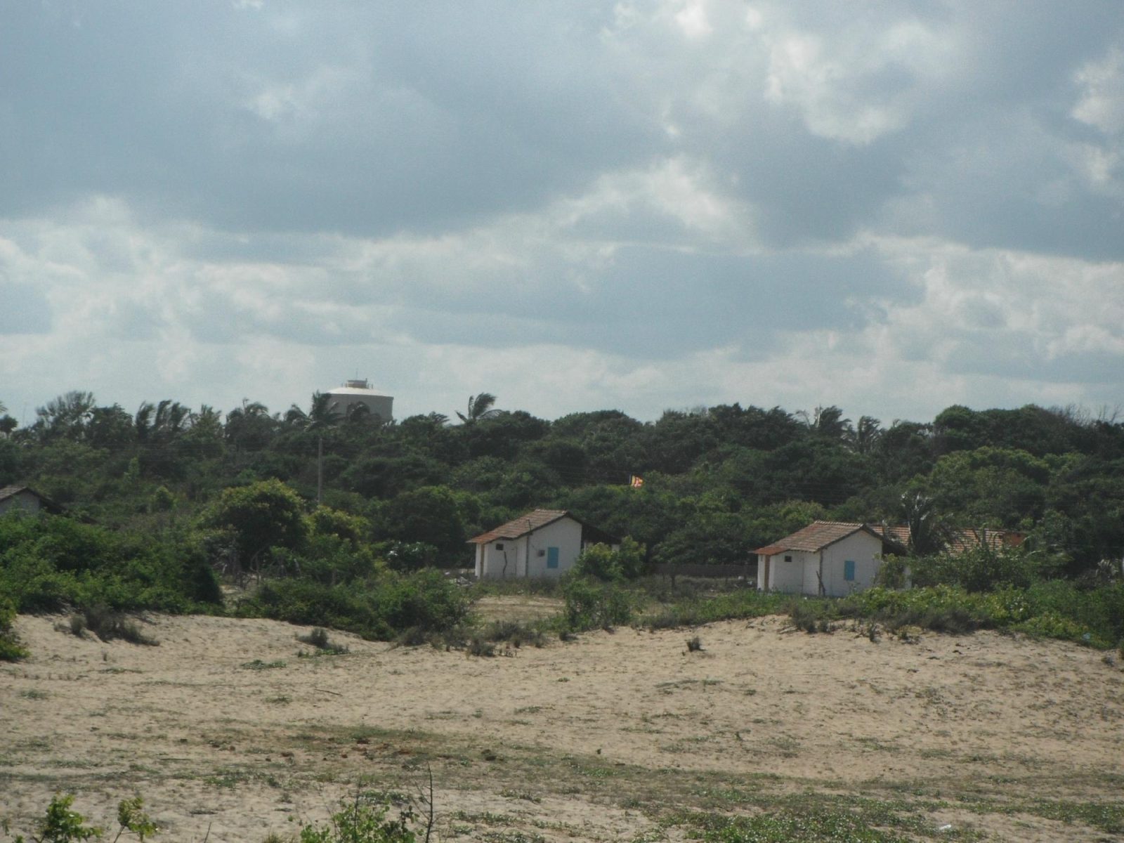 Arugam Bay Beach Cabanas
